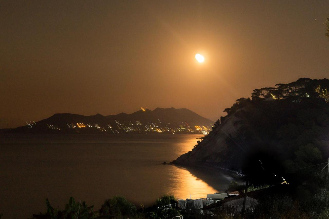 Armonia Bay Hotel กอกการี ภายนอก รูปภาพ